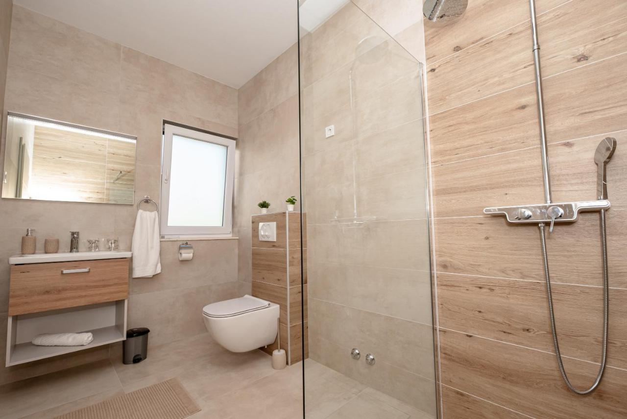 Villa Sportiva Zadar With Private Heated Pool Экстерьер фото